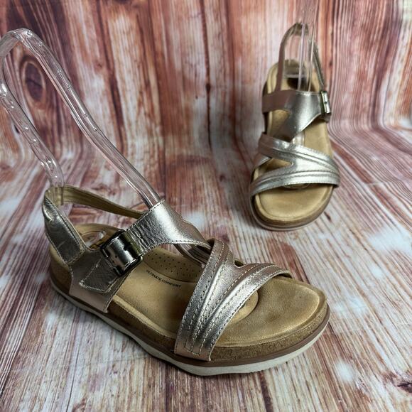Clarks Shoes - Clarks BRYNN STEP Sz 8 Rose Gold Leather Wedge Sandals Ankle Strap Strappy Shoes
